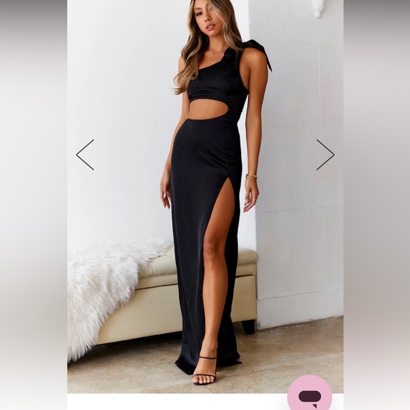 Hello Molly Dress - Picture 4 of 9